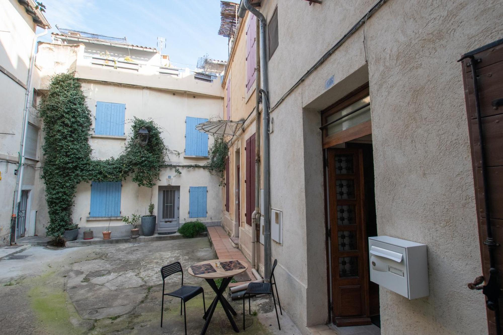 L'Impasse - Maison Proche Des Arenes Arles Exterior photo